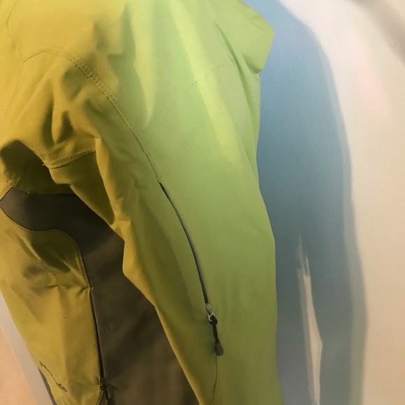 Patagonia Shell - Picture 8 of 8